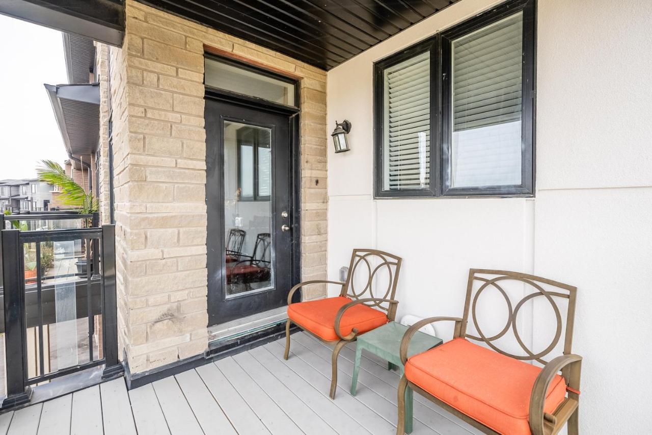 Modern Hamilton Homes Lake Ontario Shore By Globalstay Exterior photo